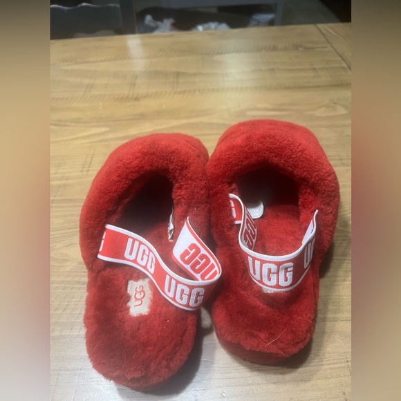 Fuzzy Ugg Slippers size 11 - Picture 7 of 7